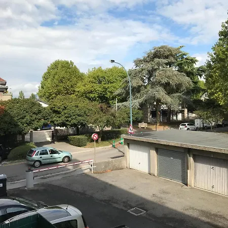 Les îles - Parking, Balcon, Netflix&ps4!