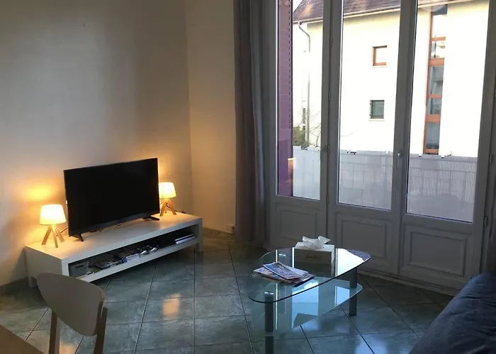 Les Iles - Parking, Balcon & Ps4!